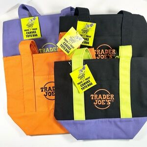 Trader Joe's Trick or Treat Halloween Canvas Tote Bags Lot of 4 New with Tags